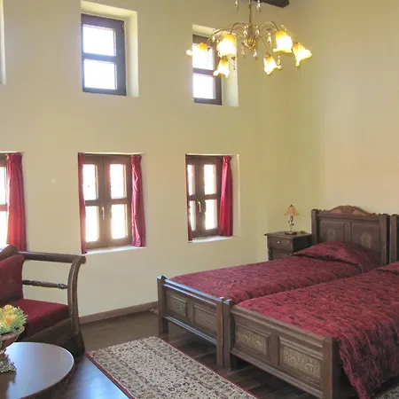 Porto Del Colombo Traditional Boutique Ханья