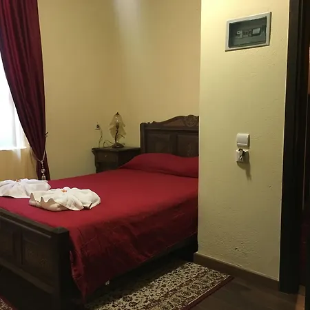 Porto Del Colombo Traditional Boutique Szálloda Hriszí Aktí Haniá